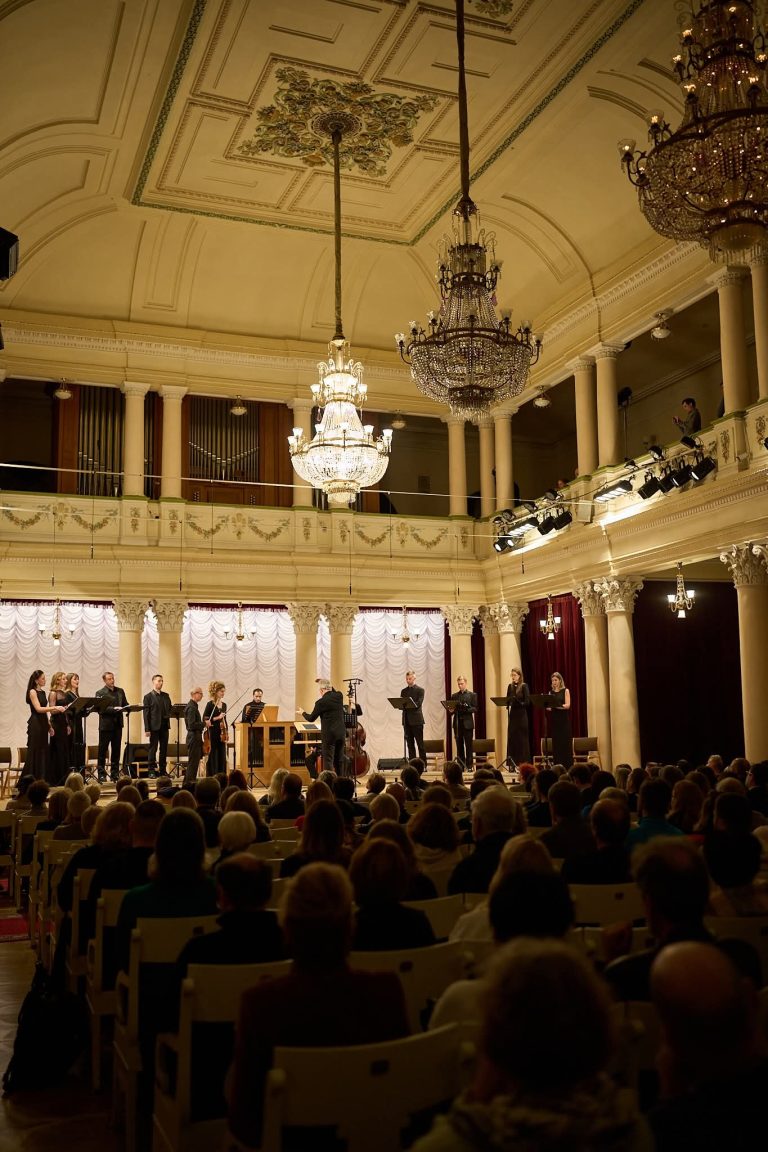 588501980_1281267734039008_2146997143004957689_n